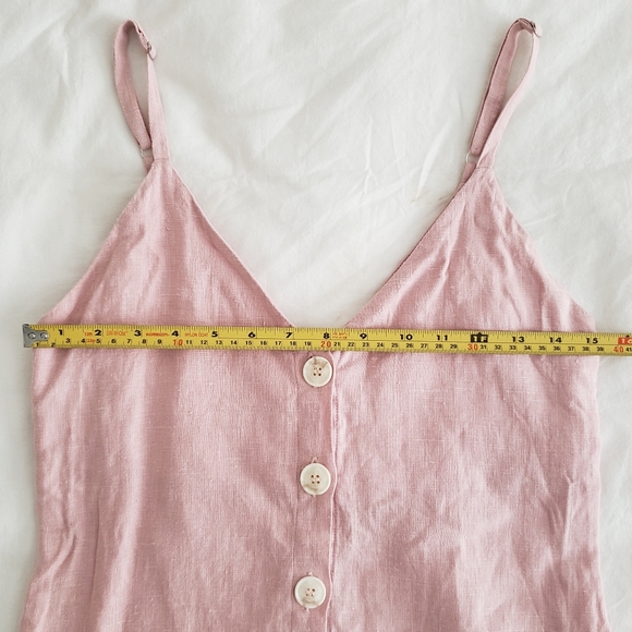 Reformation Kauai linen dress blush pink
Size XS - Picture 11 of 14